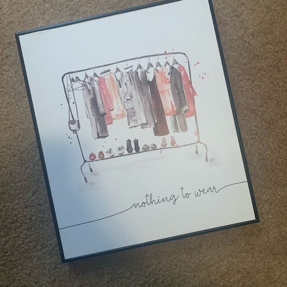 Home decor - Picture 1 of 3